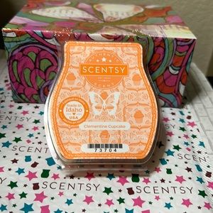 Clementine Cupcake Scentsy Wax Bar